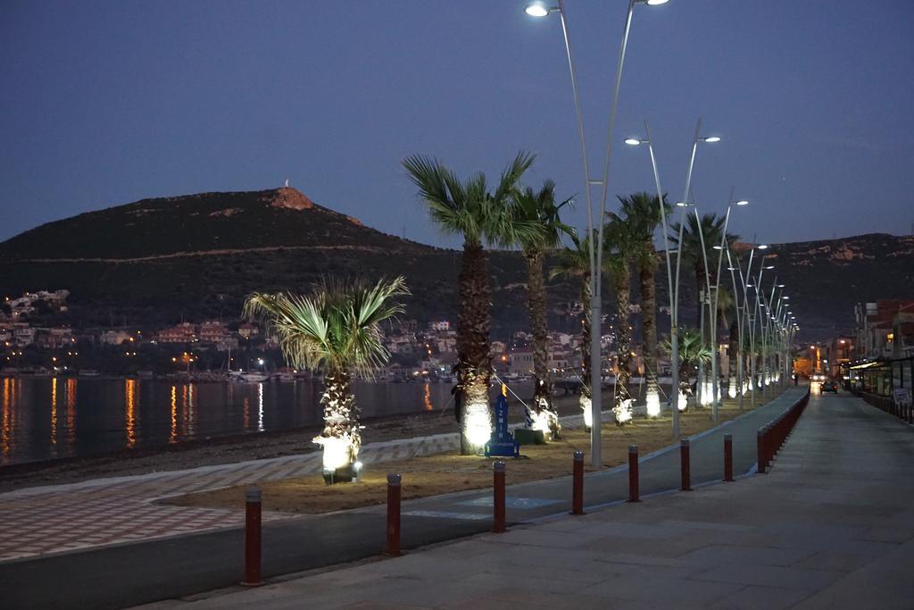 Villa Fokai Hotel Yenifoca Exterior foto